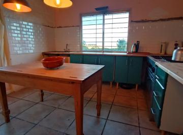 Casa · 120m² · 4 Ambientes · Casa en Venta Sobre Lote de Más de 8000 m²