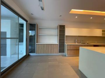 Casa · 300m² · 4 Ambientes · Casa en Venta San Isidro Labrador, Villanueva