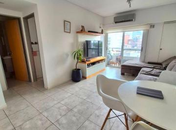 Departamento de 2 ambientes, Morón · Venta Departamento de 2 Ambientes con Cochera en Castelar – Apto Crédito