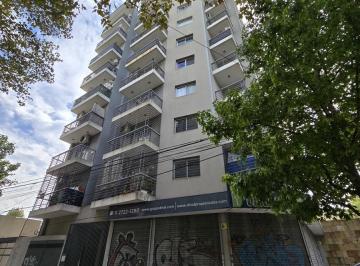 Departamento · 57m² · 3 Ambientes · 1 Cochera · Hermoso Departamento 3 Ambientes con 2 Baños y Cochera Al Frente en Villa Ballester
