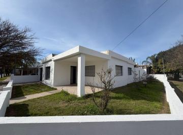 Casa de 5 ambientes, Córdoba · Venta Casa Oportunidad Dos Dorm. Recibe Menor