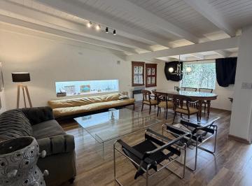 Casa · 90m² · 3 Ambientes · Casa en Alquiler en Villa Allende