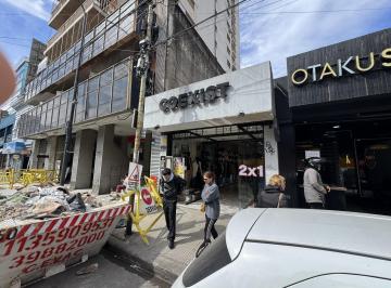 Local comercial · 145m² · Monroe Al 5100 y Triunvirato Frente Al Subte Local 4,30 X 34 m