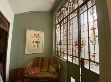 Casa · 190m² · 4 Ambientes · Venta PH en Monserrat 4 Ambientes Reciclado con Patio 200 m²