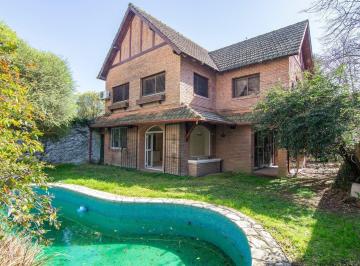 rs:vhxypc55f05euj0d4zmvce9m · Casa 6 Ambientes en Martinez