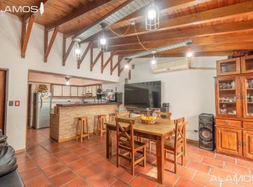 PH · 98m² · 4 Ambientes · 1 Cochera · Venta Dúplex 4 Ambientes en San Justo