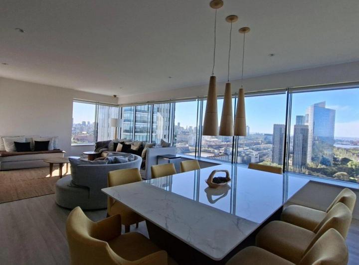 Departamento · 214m² · 5 Ambientes · 3 Cocheras