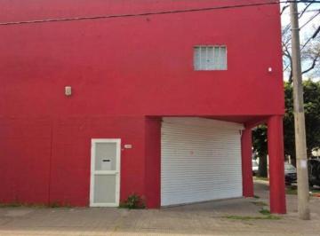 Bodega-Galpón · 350m² · 3 Ambientes · Constitución 2298 - Local y Galpón en Venta - 350 m²
