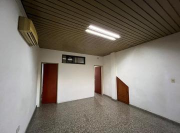 PH · 50m² · 2 Ambientes · Departamento PH de Dos Ambientes en Alquiler en Wilde Cochera