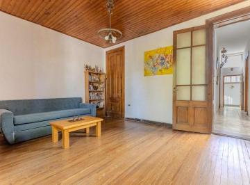 PH · 135m² · 3 Ambientes · Venta PH 4 Ambientes en Barracas