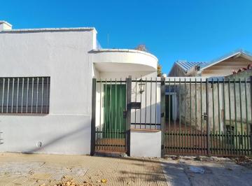 Casa · 82m² · 3 Ambientes · 1 Cochera · Venta Casa 3 Amb Villa Madero