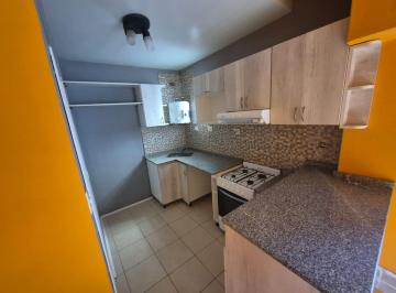 PH · 61m² · 3 Ambientes · PH 3 Amb en Avellaneda Parrilla Amoblado Reciclado