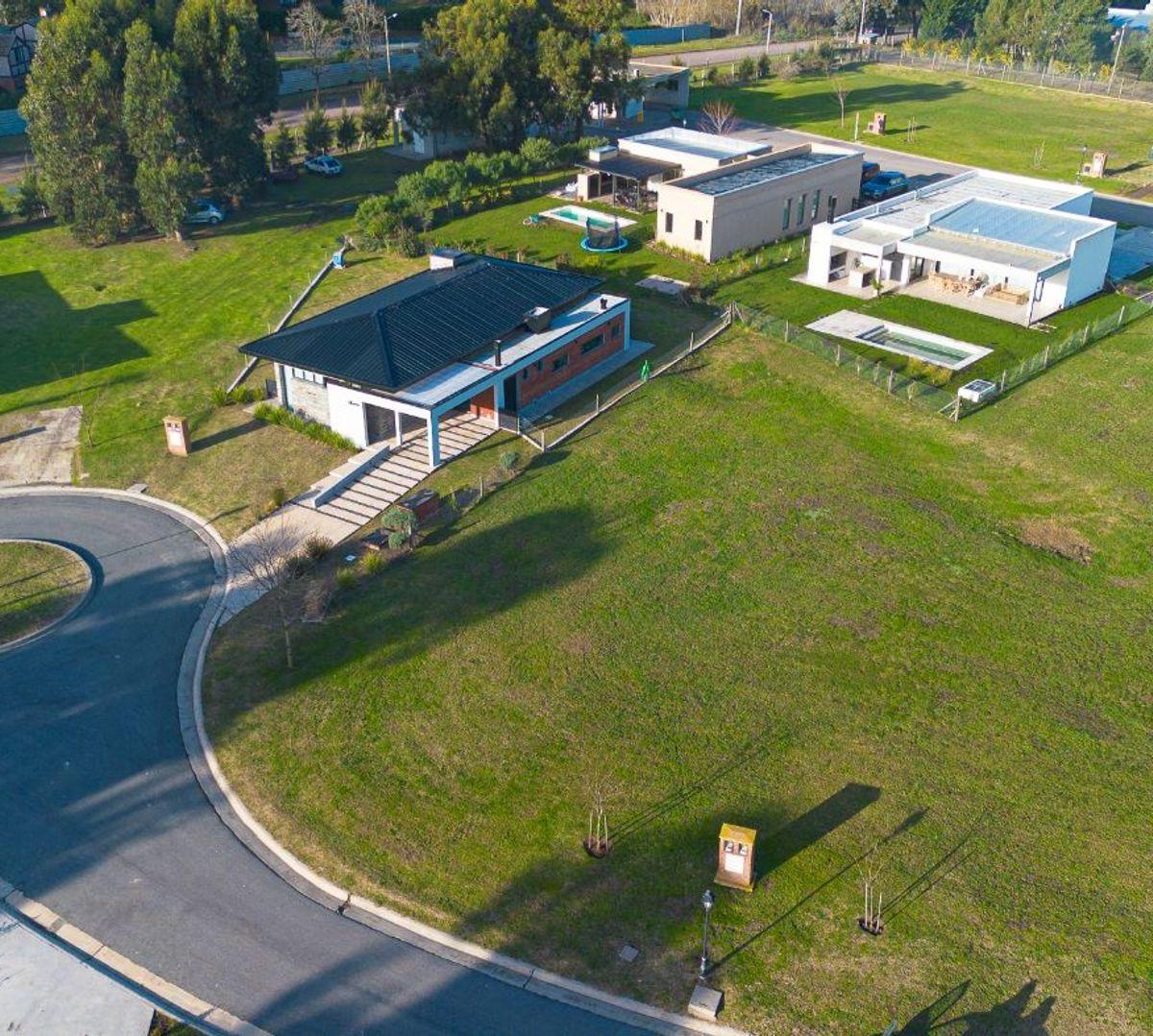Lote Premium en Arenas Chico | 670,45 m²