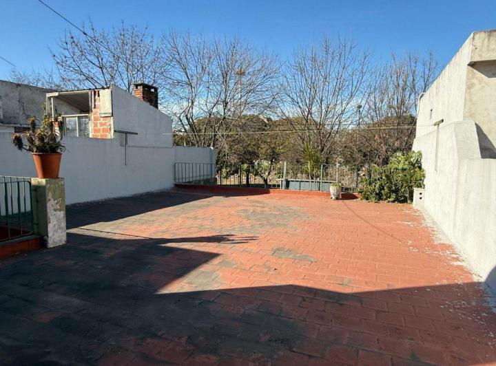 Casa · 289m² · 6 Ambientes · 3 Cocheras