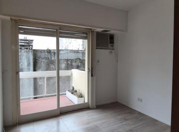 Departamento · 30m² · 1 Ambiente · Amplio Monoambiente con Balcón, A. A. Excelente Ubicación.