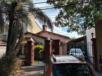 Casa · 185m² · 4 Ambientes · 3 Cocheras · Venta Casa 4 Ambientes Vicente Lopez Apto Credito