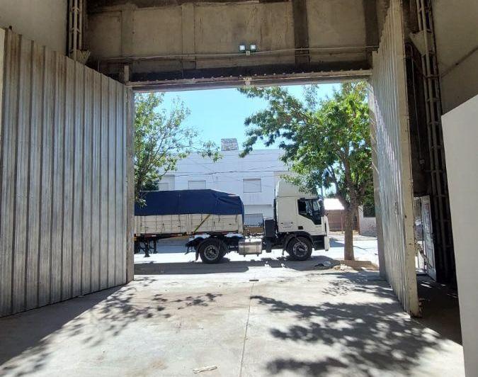 Depósito · 300m² · 2 Ambientes