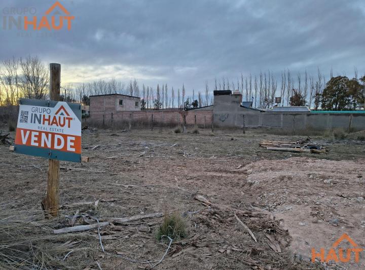 Terreno · 301m²