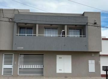 Departamento · 60m² · 2 Ambientes · Alquiler Departamento 1 Dorm Zona Centro