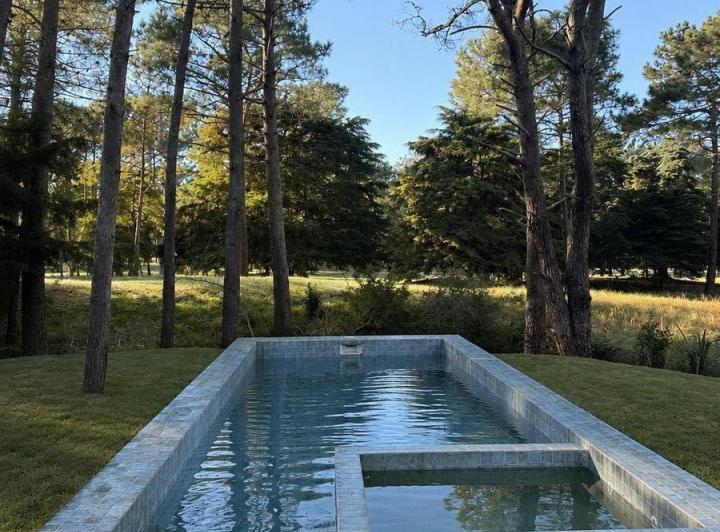 Casa · 329m² · 5 Ambientes · 1 Cochera