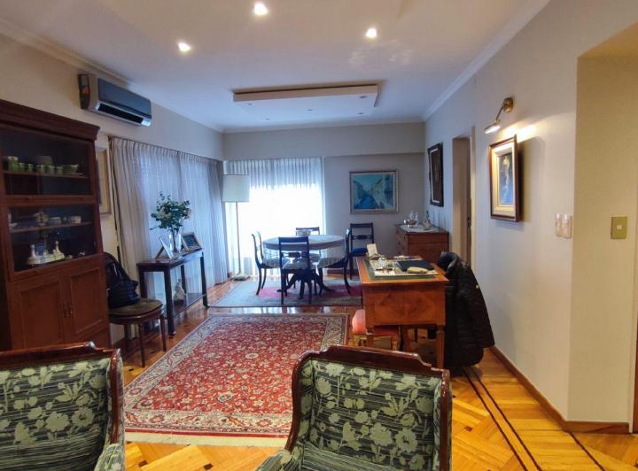 Departamento · 130m² · 4 Ambientes · 1 Cochera