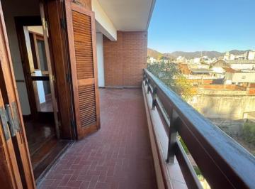 Departamento · 98m² · 3 Ambientes · Alquiler Departamento 98 m Tres Dorm. Balcon Amplio