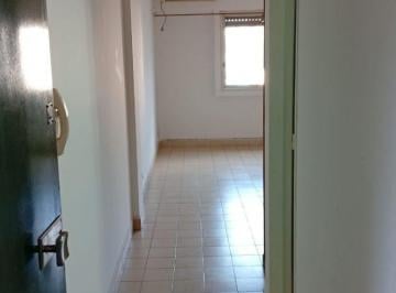 Departamento de 1 ambiente, Tres de Febrero · Departamento 45 m² de 1 Amb Caseros