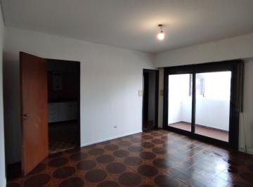 Departamento · 45m² · 2 Ambientes · Departamento - Flores