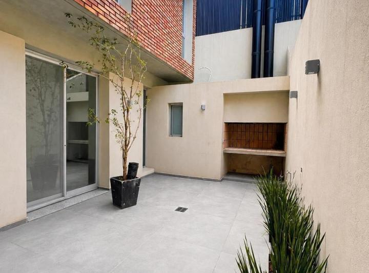 Casa · 120m² · 5 Ambientes