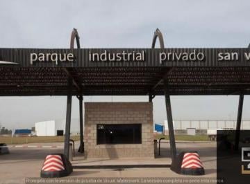 Depósito de 4 ambientes, San Vicente · Alquiler de Nave 500 m² en Parque Industrial San Vicente