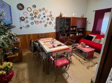 Casa · 47m² · 3 Ambientes · Casa en Venta en Coronel Dorrego.