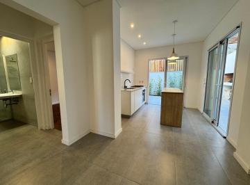 Casa · 67m² · 3 Ambientes · Venta Casa de 2 Dorm. Ubicada en Arroyito, Rosario