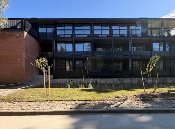 Departamento · 93m² · 4 Ambientes · 1 Cochera · Departamento en Venta Barrio Cerrado City Bell Chico