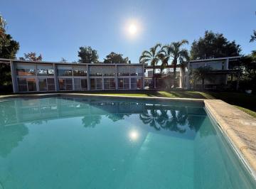 Casa · 340m² · 5 Ambientes · 1 Cochera · Casa en Venta en Santa Barbara, Tigre Al Agua