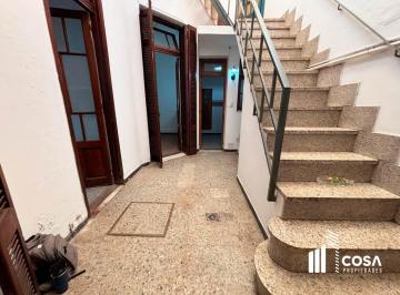 Casa · 83m² · 6 Ambientes · Venta Casa 4 Dorm. con Terraza Barrio Martin Rosario