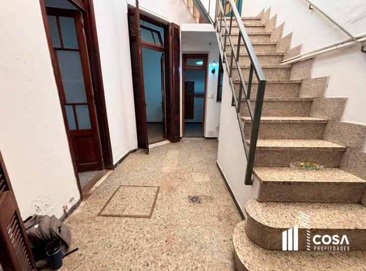 Casa · 83m² · 6 Ambientes