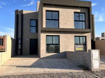 Casa de 6 ambientes, Córdoba · Colinas de Manantiales a Estrenar! Duplex 3 Dorm., Uno en Pb