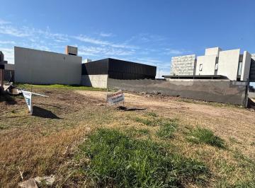 Terreno · 360m² · Lote en Etapa 2 de Docta, a un Precio Increíble!