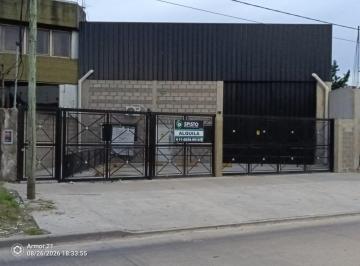 Bodega-Galpón · 400m² · 1 Ambiente · Galpon en Alquiler en San Justo - 400 m² Cubiertos