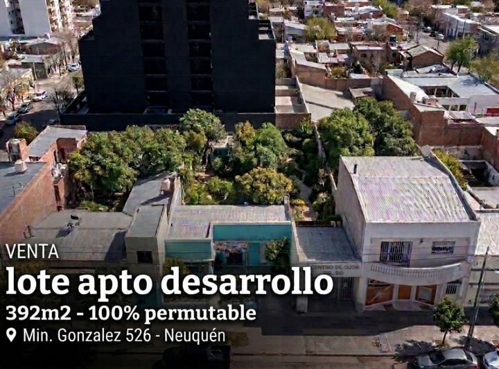 Terreno · 392m²