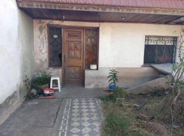 Casa de 3 ambientes, Lanús · Venta de Casa en PH en Lanus Para Reciclar