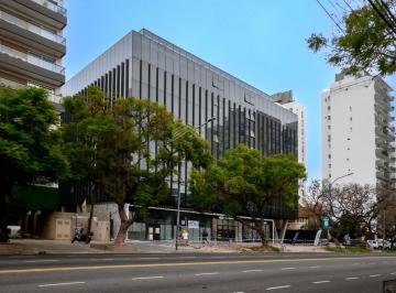 Oficina comercial · 190m² · 4 Ambientes · 2 Cocheras · Oficina de Categoria Lumiere Libertador - 2 Cocheras y Seguridad 24/7 - Entrega Inmediata