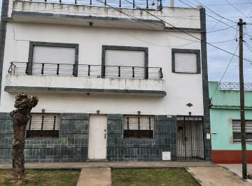 PH · 170m² · 8 Ambientes · Dos/tres Departamentos Venta en Block en Gobernador Ugarte 4025/29 (Remedios de Escalada)