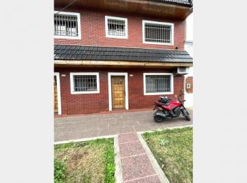 PH · 86m² · 4 Ambientes · PH en Venta en Villa Luzuriaga