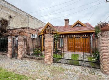 SER-SER-5235_2 · Venta de Casa 2 Amb en Quilmes Oeste