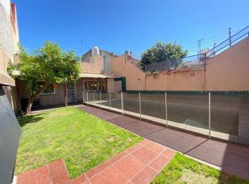Casa · 144m² · 3 Ambientes · 1 Cochera · Casa 3 Amb en Venta en San Justo Pileta Cochera