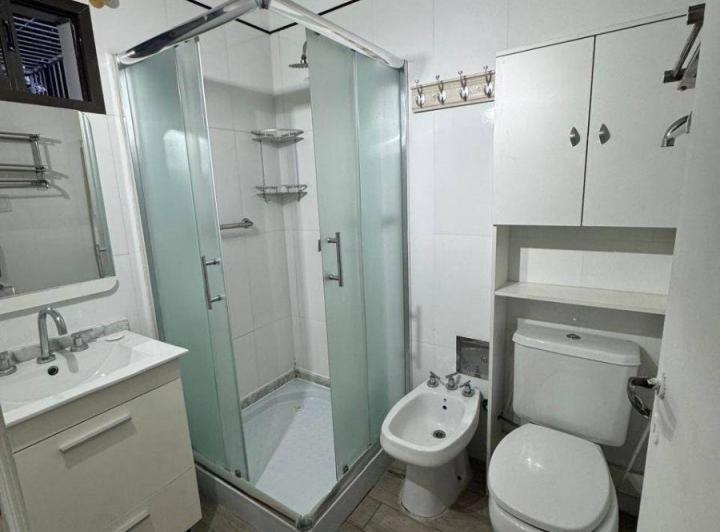 Casa · 130m² · 7 Ambientes · 1 Cochera