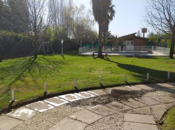 Casa · 70m² · 5 Ambientes · 1 Cochera · Casa en Venta Lujan de Cuyo, Mendoza.
