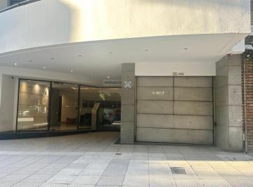 Garage · 17m² · Cochera Nueva Cba con Baulera