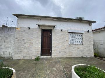 Casa · 31m² · 1 Ambiente · Venta de Monoambiente con Terreno en Pando